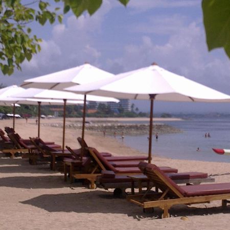 Gazebo Beach Hotel Sanur  Exterior photo