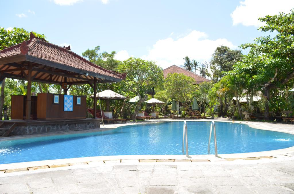 Gazebo Beach Hotel Sanur  Exterior photo