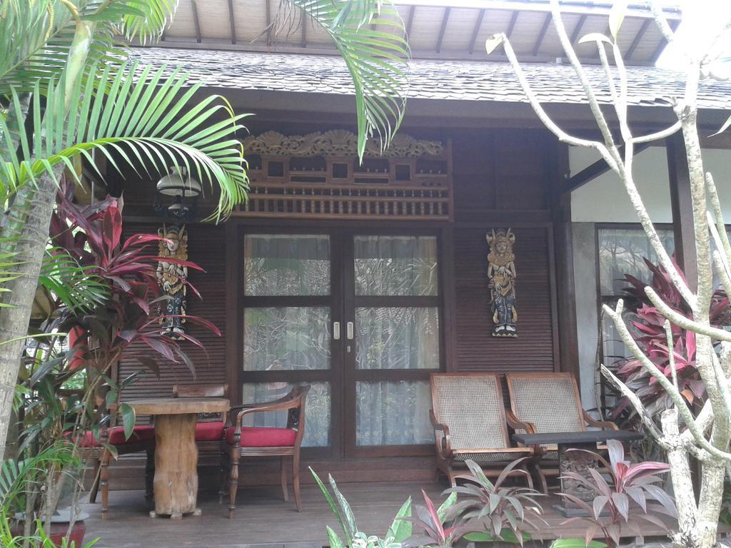 Gazebo Beach Hotel Sanur  Exterior photo